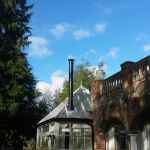 Aga Westbury fitted in conservatory with a black flue system
